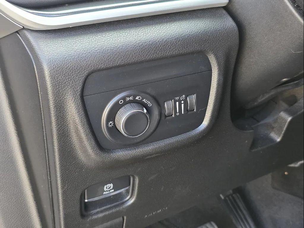 used 2021 Jeep Grand Cherokee L car, priced at $22,989