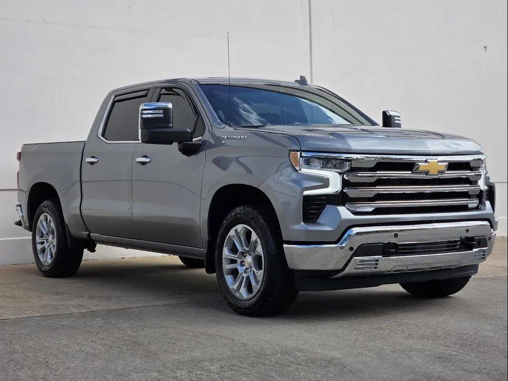 used 2025 Chevrolet Silverado 1500 car, priced at $44,998