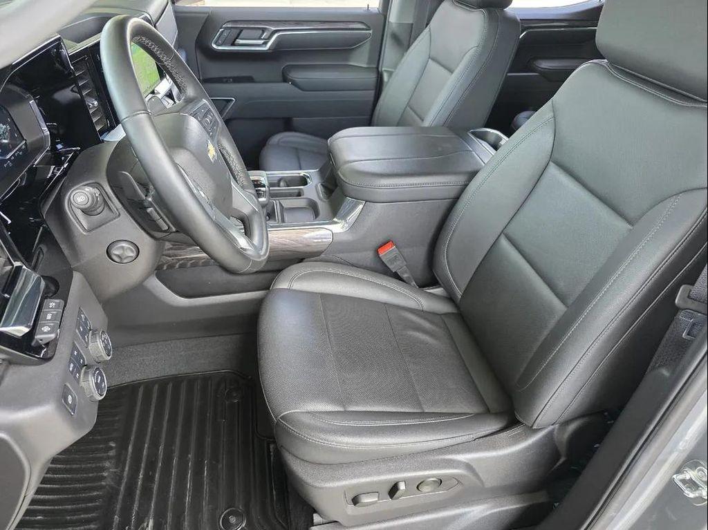 used 2025 Chevrolet Silverado 1500 car, priced at $44,998
