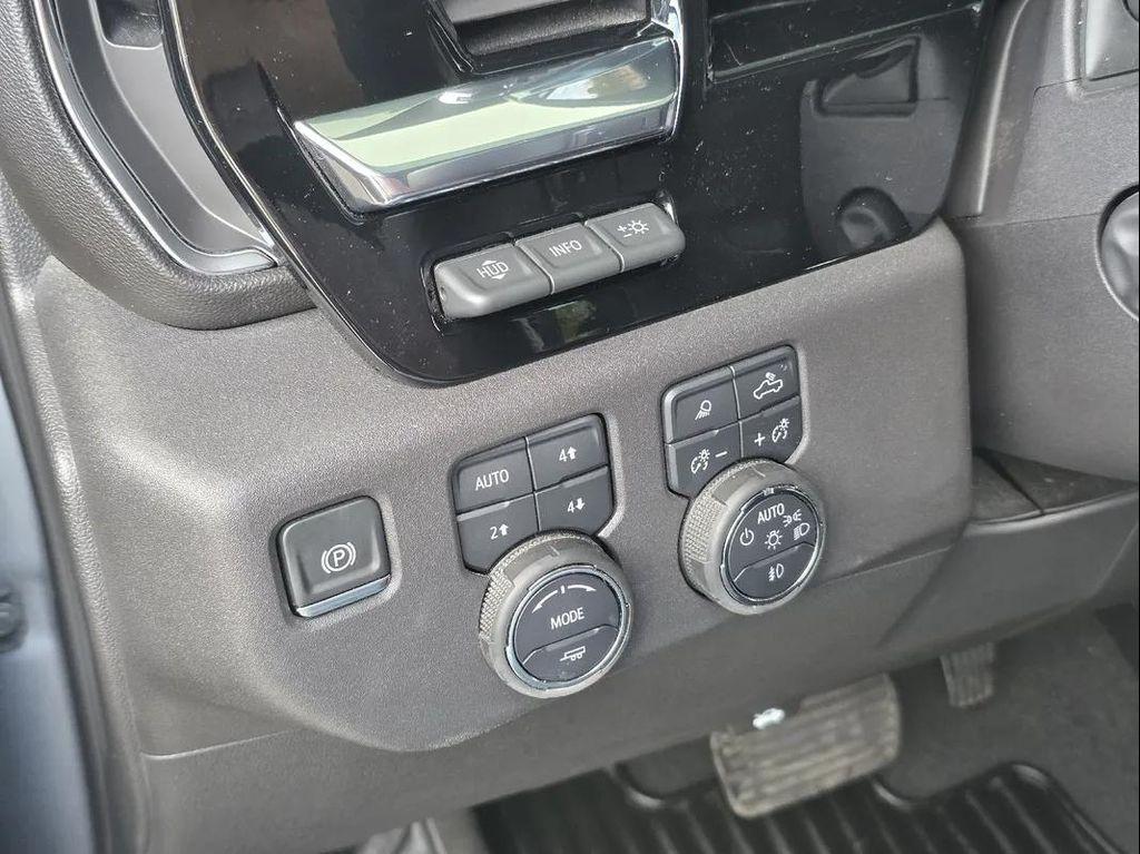 used 2025 Chevrolet Silverado 1500 car, priced at $44,998