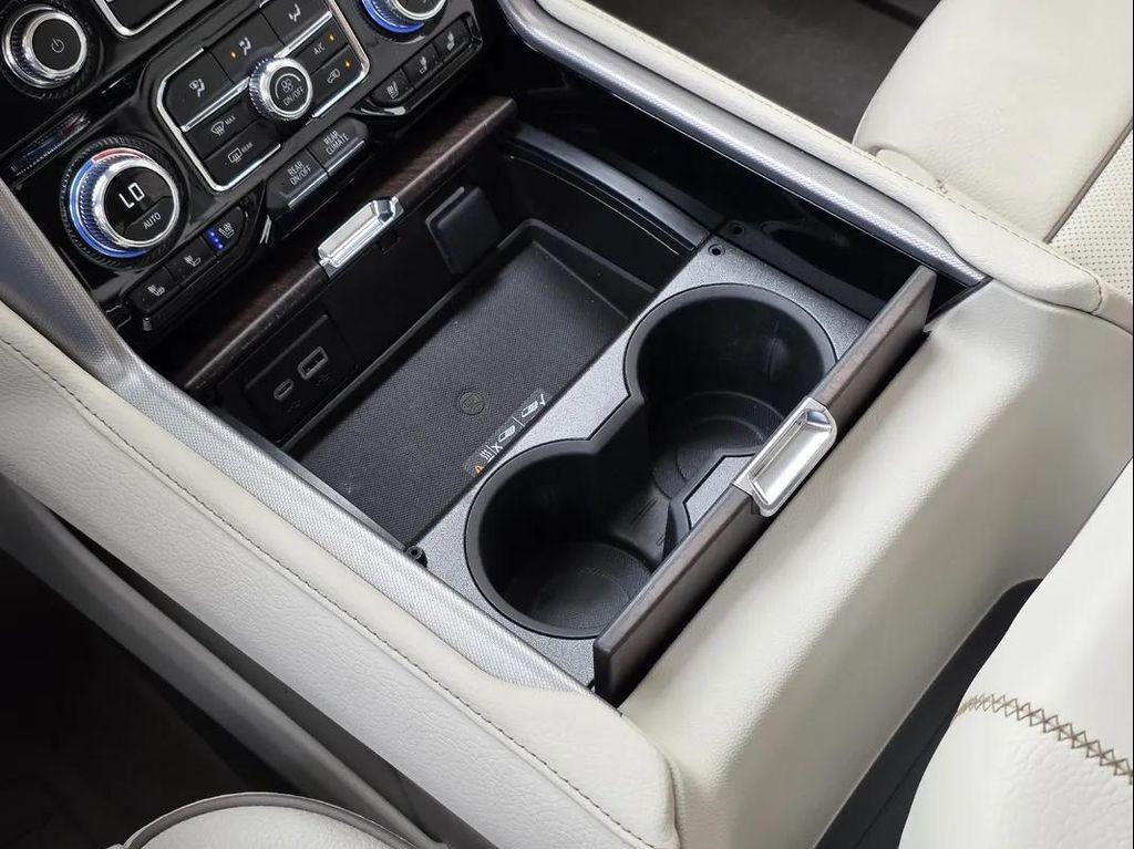 used 2024 GMC Yukon car, priced at $58,989