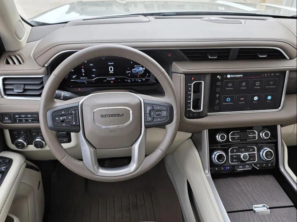 used 2024 GMC Yukon car, priced at $58,989