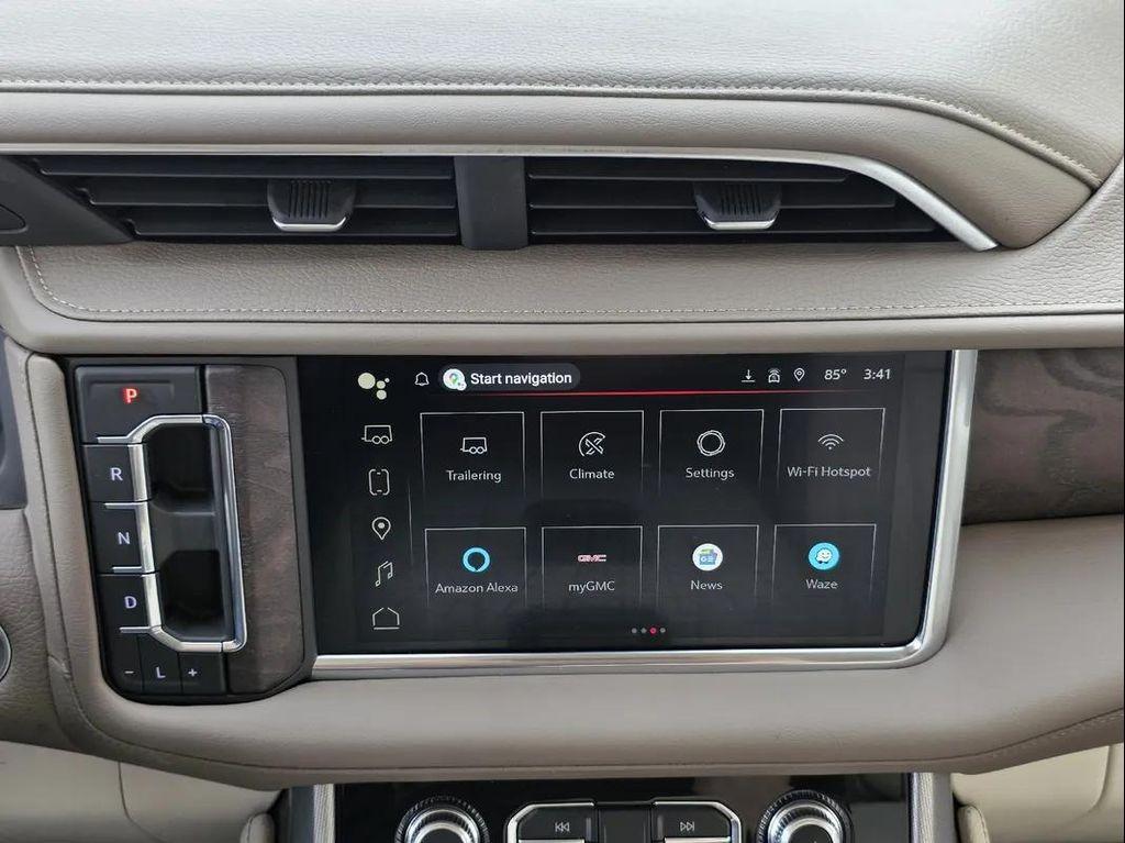 used 2024 GMC Yukon car, priced at $58,989
