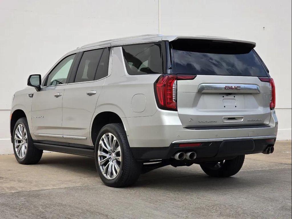 used 2024 GMC Yukon car, priced at $58,989