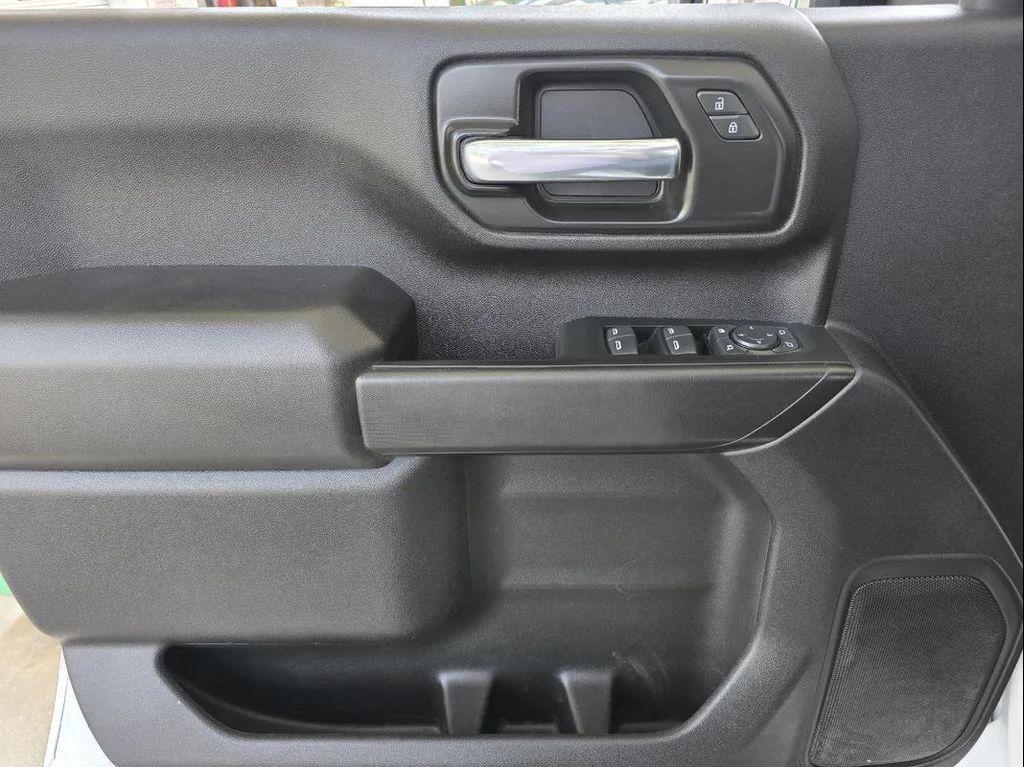 used 2024 Chevrolet Silverado 2500 car, priced at $37,989