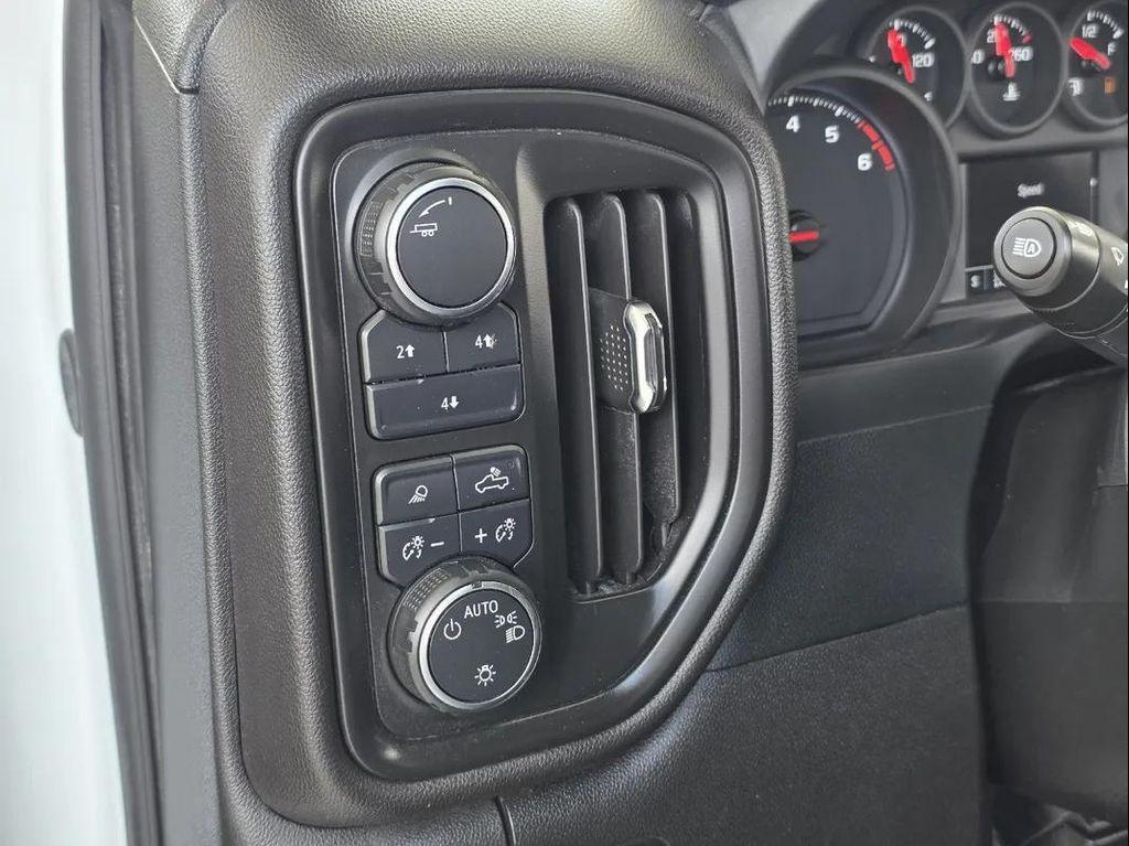 used 2024 Chevrolet Silverado 2500 car, priced at $37,989