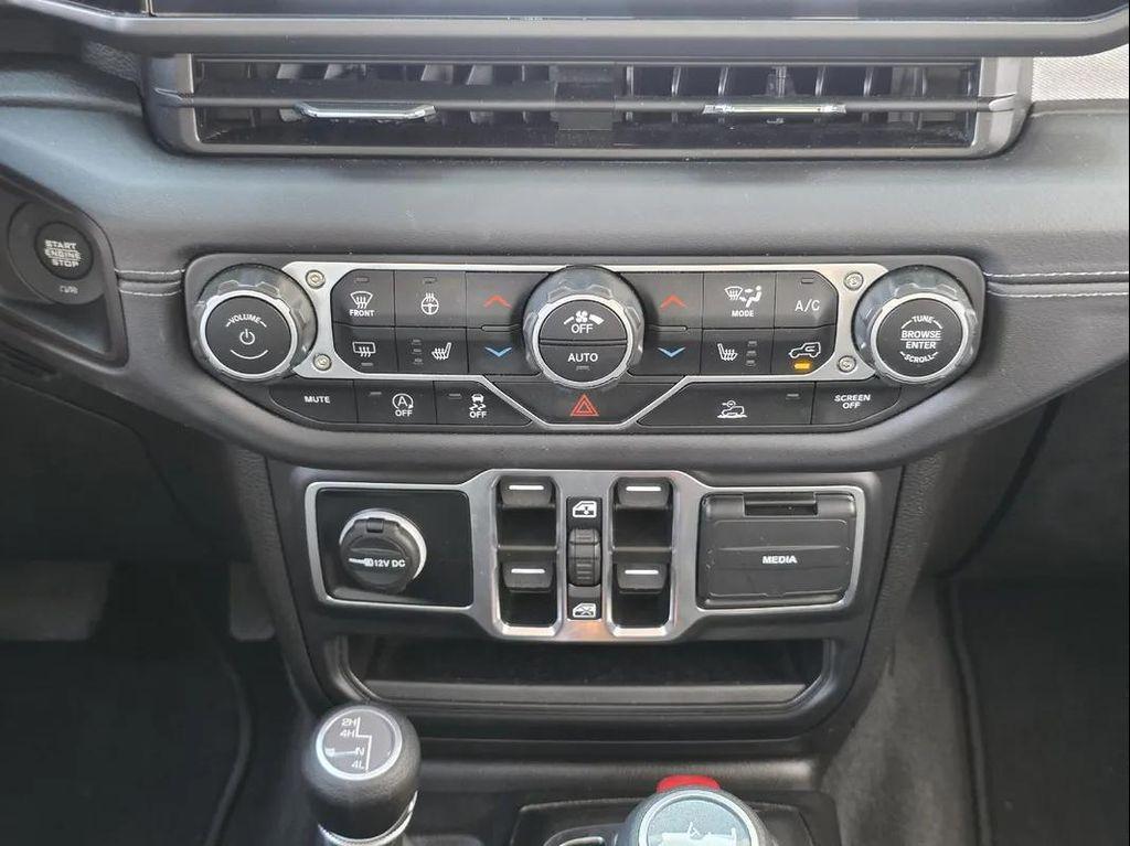 used 2025 Jeep Wrangler car, priced at $39,989