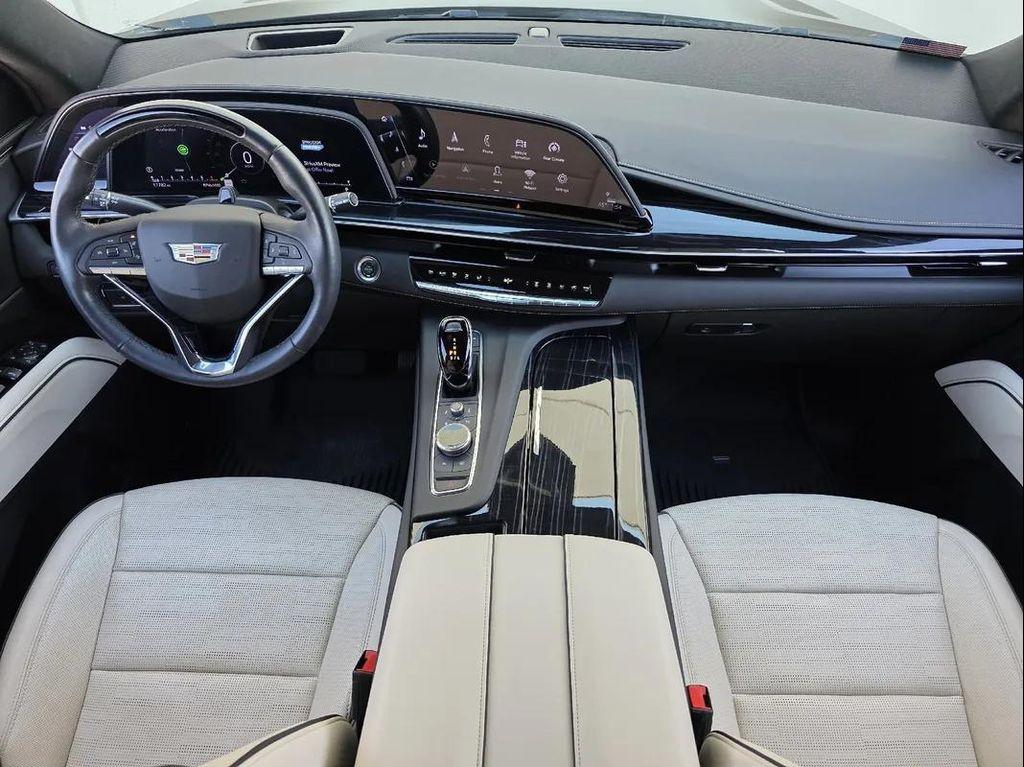 used 2024 Cadillac Escalade car, priced at $79,989