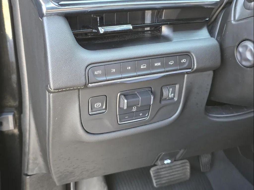 used 2024 Cadillac Escalade car, priced at $79,989