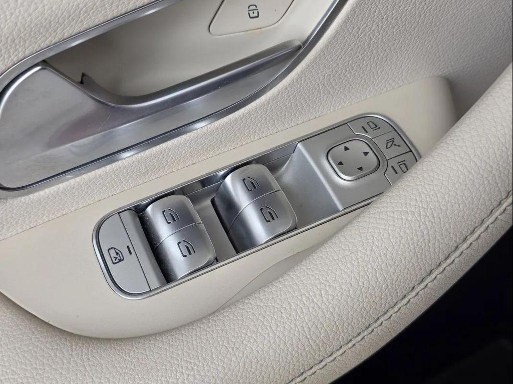 used 2021 Mercedes-Benz GLE 350 car, priced at $33,989