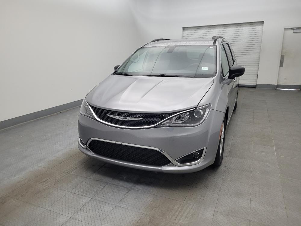used 2017 Chrysler Pacifica car, priced at $14,595