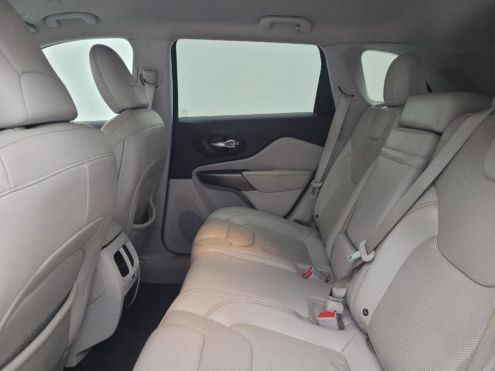 used 2019 Jeep Cherokee car, priced at $18,095