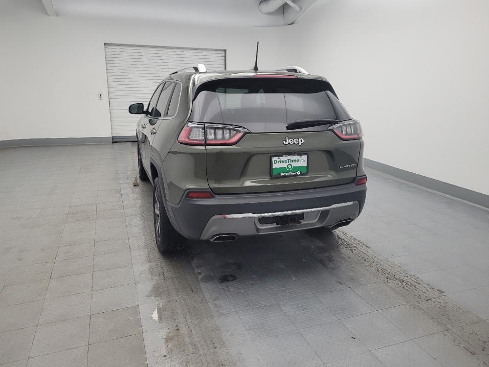used 2019 Jeep Cherokee car, priced at $18,095