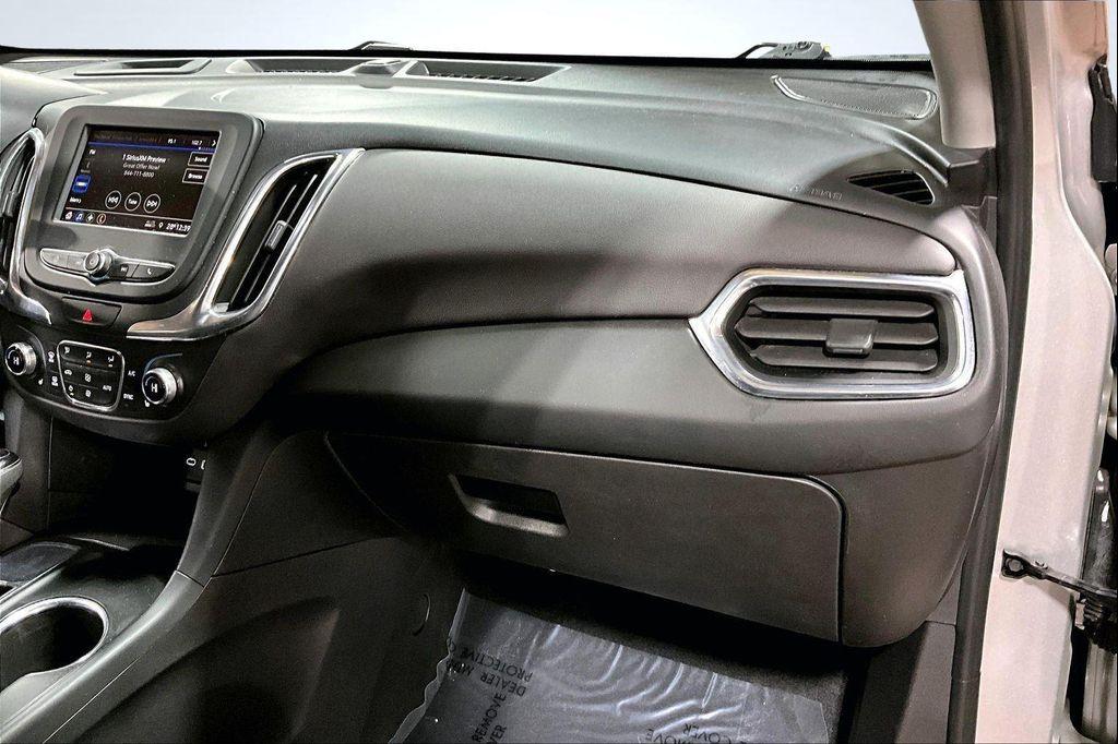 used 2021 Chevrolet Equinox car, priced at $13,895