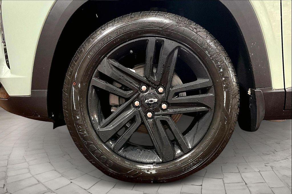 new 2026 Chevrolet Trax car, priced at $26,629