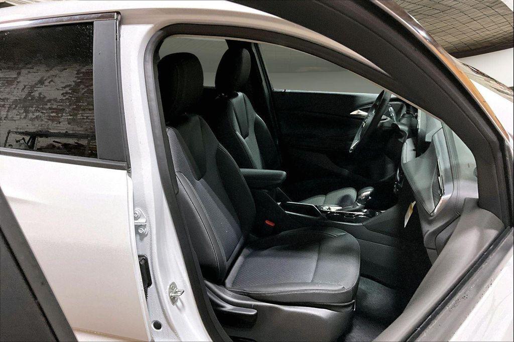 new 2026 Buick Encore GX car, priced at $27,927