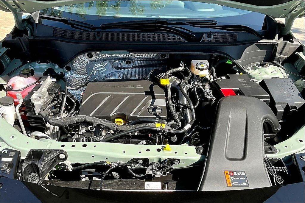 new 2025 Chevrolet Trax car, priced at $25,029