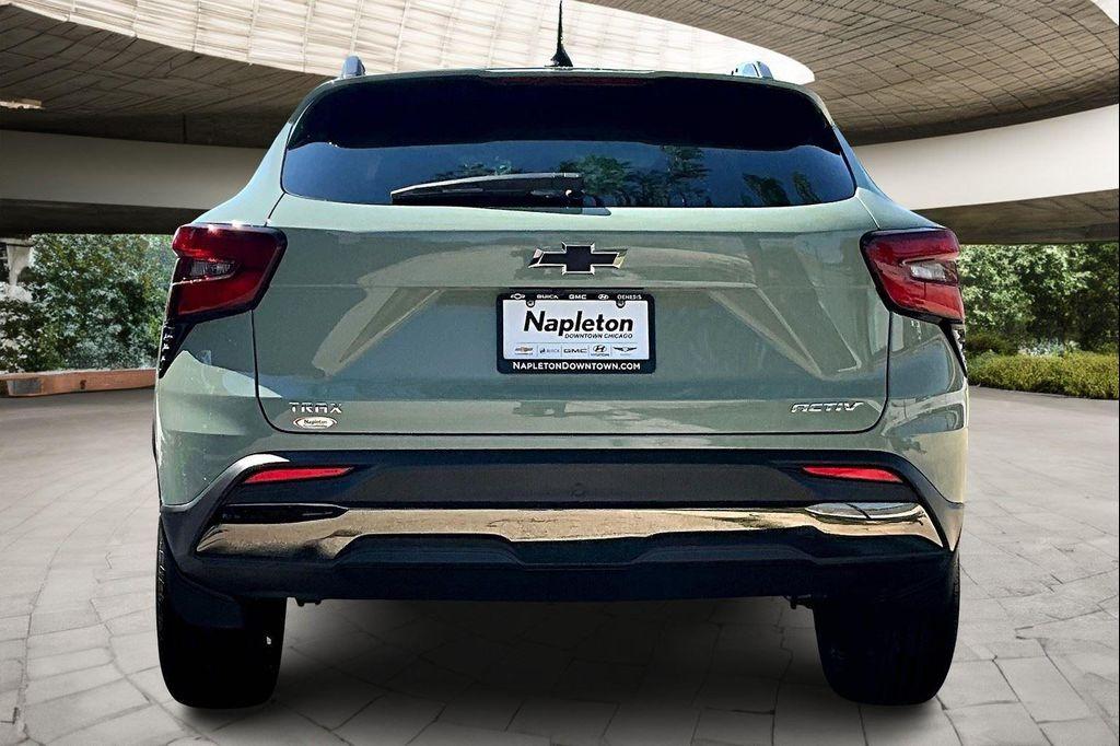 new 2025 Chevrolet Trax car, priced at $25,029