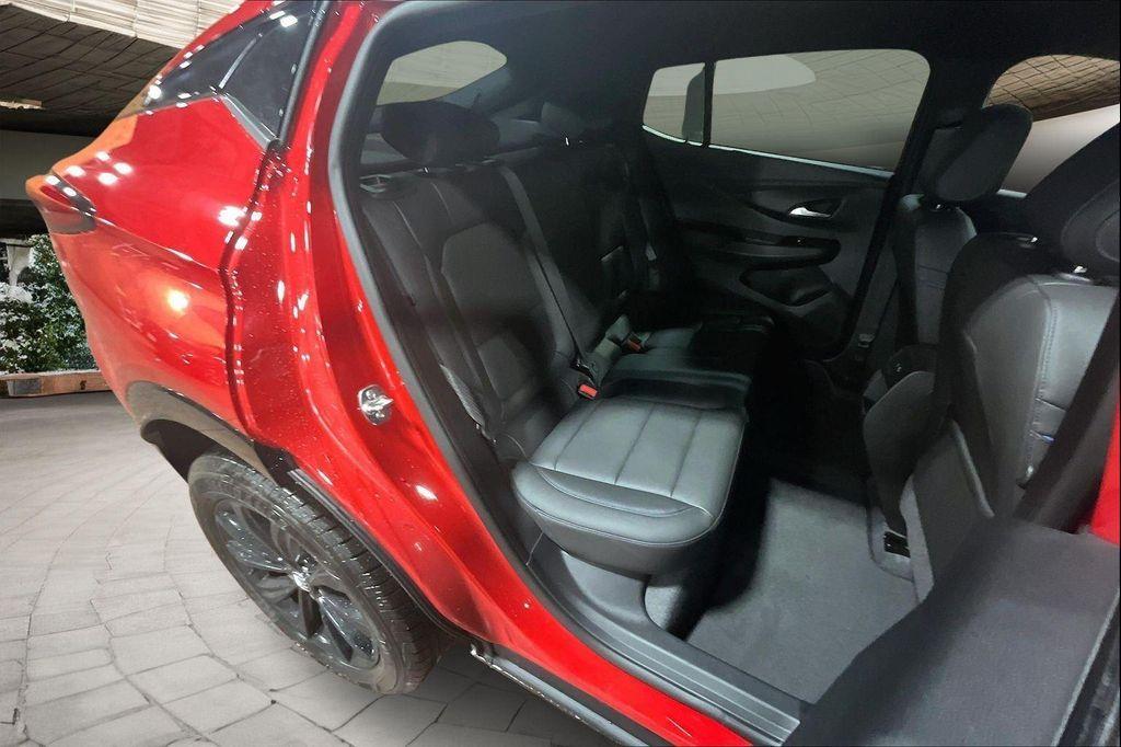 new 2026 Buick Envista car, priced at $27,066