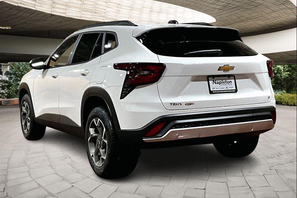 new 2026 Chevrolet Trax car, priced at $23,698