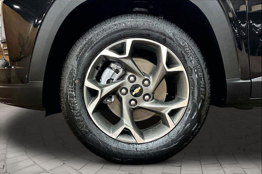 new 2026 Chevrolet Trax car, priced at $25,762