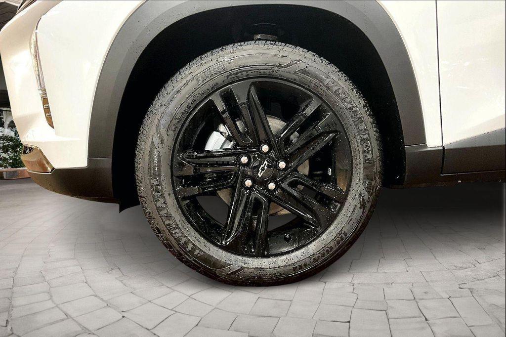 new 2026 Chevrolet Trax car, priced at $25,445