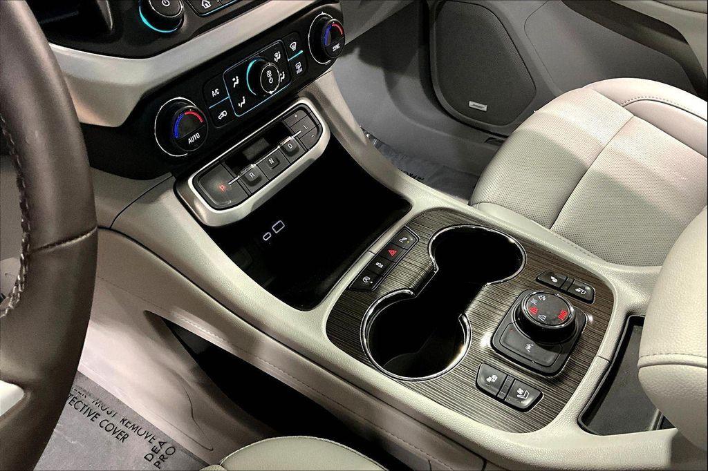 used 2023 GMC Acadia car, priced at $31,272