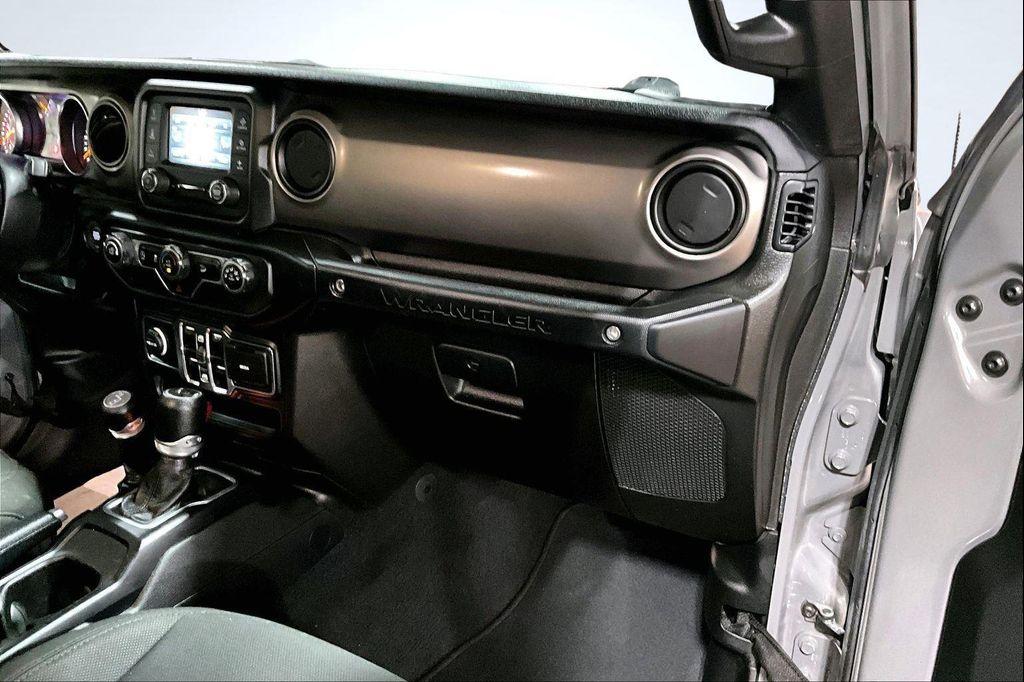 used 2019 Jeep Wrangler Unlimited car, priced at $21,325