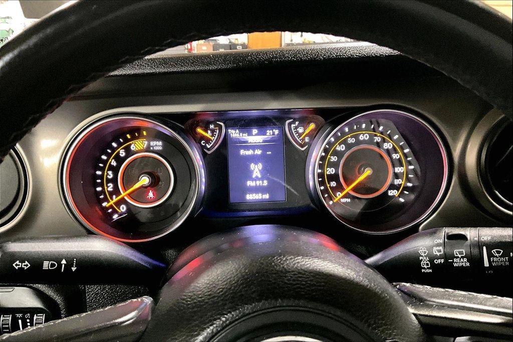 used 2019 Jeep Wrangler Unlimited car, priced at $21,325