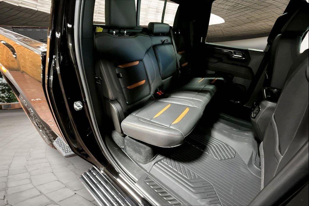 new 2025 GMC Sierra 2500 car, priced at $79,352