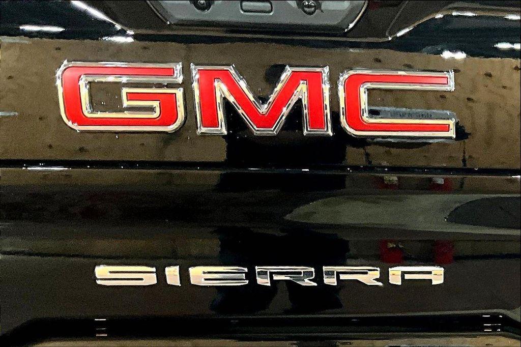 new 2025 GMC Sierra 2500 car, priced at $79,352