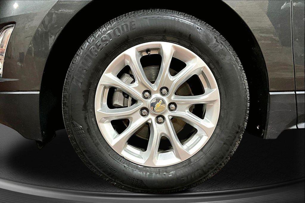 used 2021 Chevrolet Equinox car, priced at $19,868