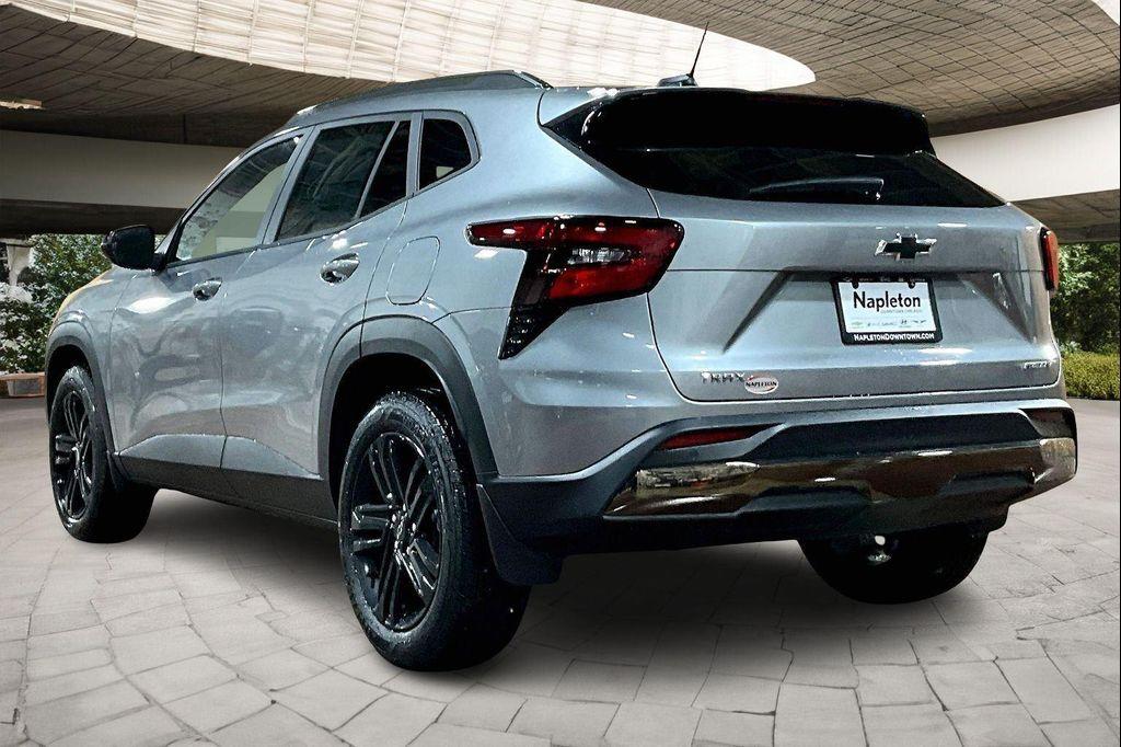 new 2026 Chevrolet Trax car, priced at $25,499