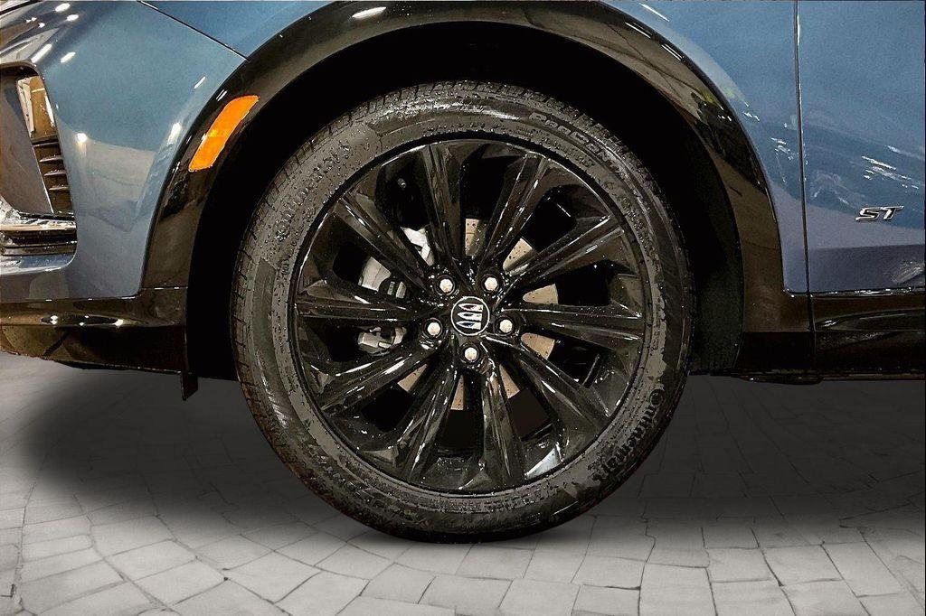 new 2026 Buick Envista car, priced at $28,872
