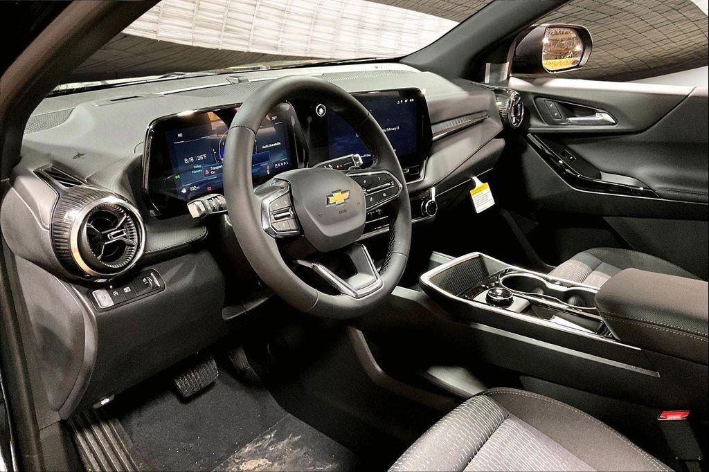 new 2026 Chevrolet Equinox car, priced at $28,970