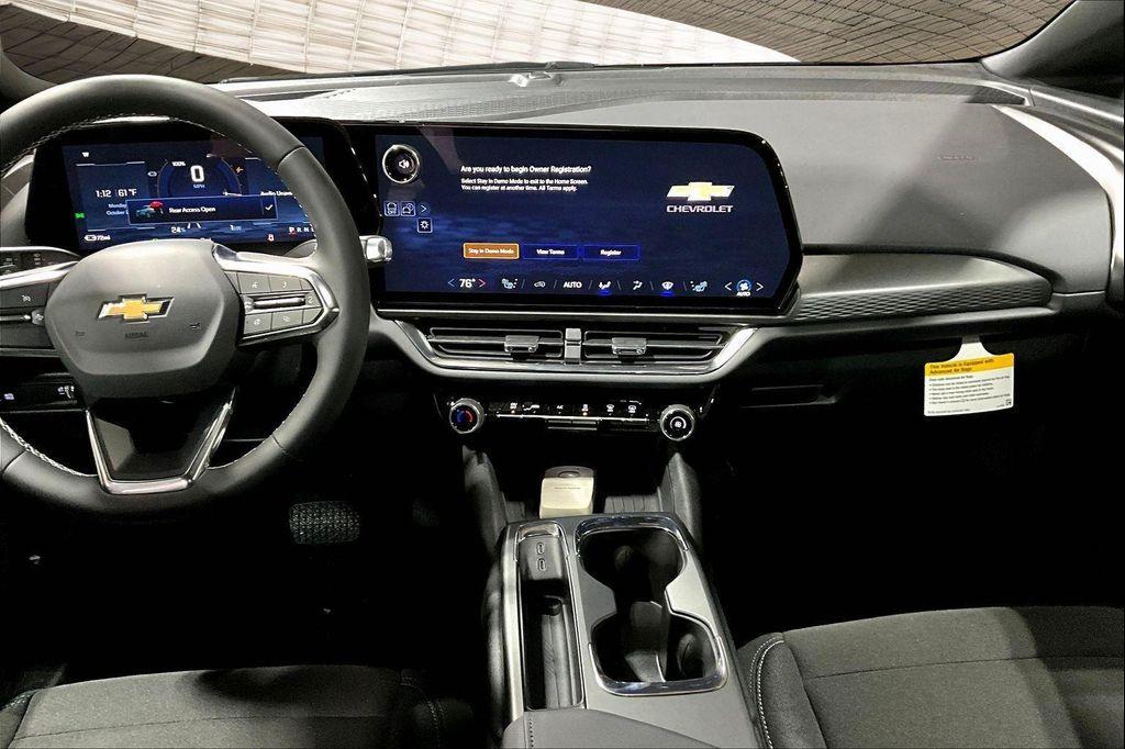 new 2026 Chevrolet Equinox EV car, priced at $33,022