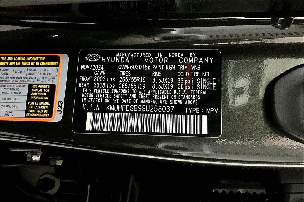 used 2025 Genesis GV80 car, priced at $52,995