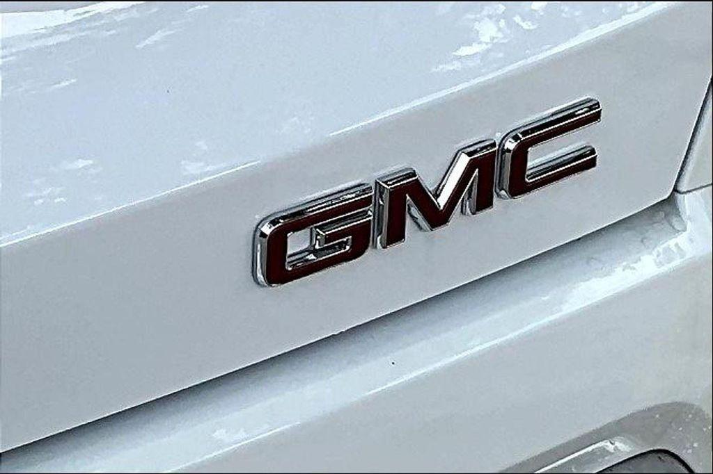 new 2026 GMC Terrain car, priced at $40,706