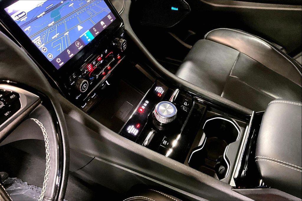 used 2022 Jeep Grand Cherokee 4xe car, priced at $29,925