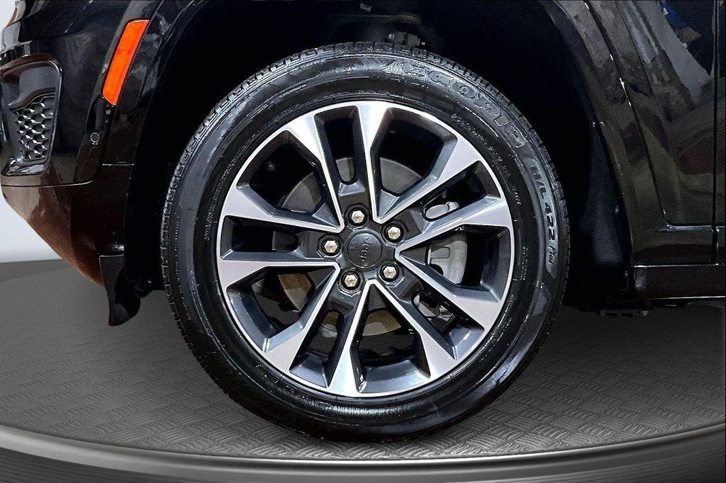 used 2022 Jeep Grand Cherokee 4xe car, priced at $29,925