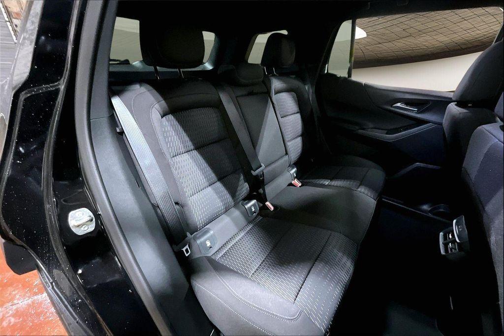 new 2026 Chevrolet Equinox car, priced at $29,829
