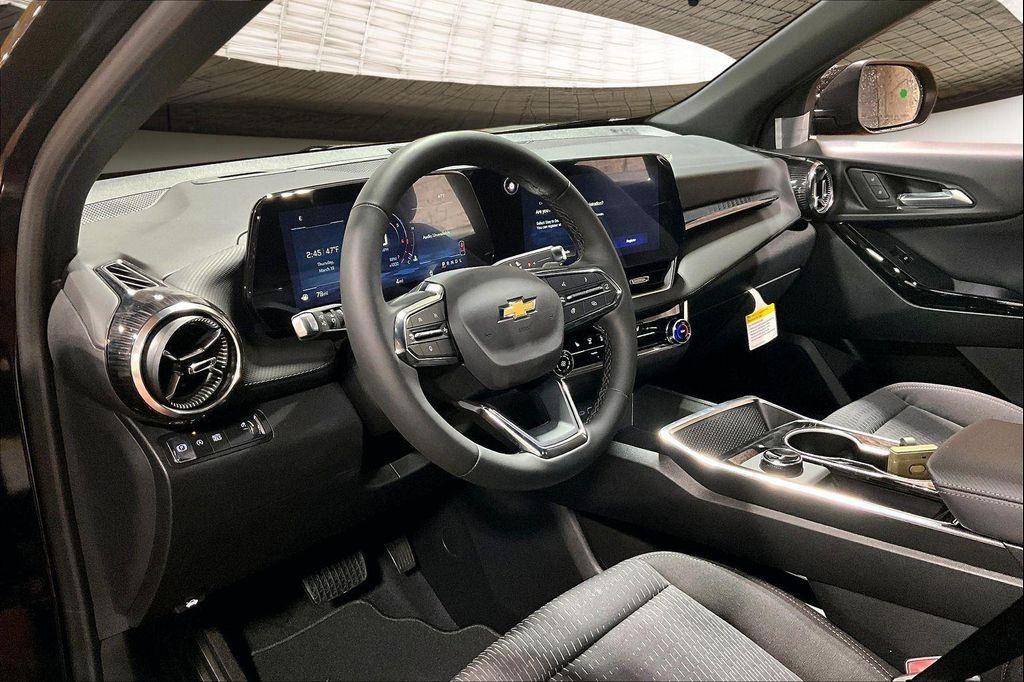new 2026 Chevrolet Equinox car, priced at $29,829