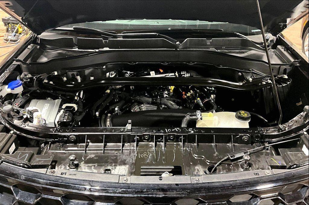 used 2025 Ford Explorer car, priced at $38,800