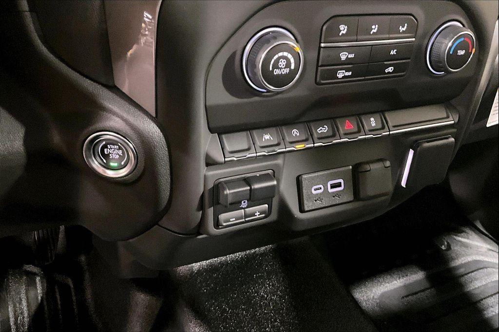 new 2025 Chevrolet Silverado 1500 car, priced at $38,293