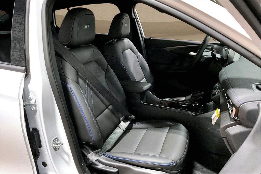 new 2026 Buick Envista car, priced at $25,572