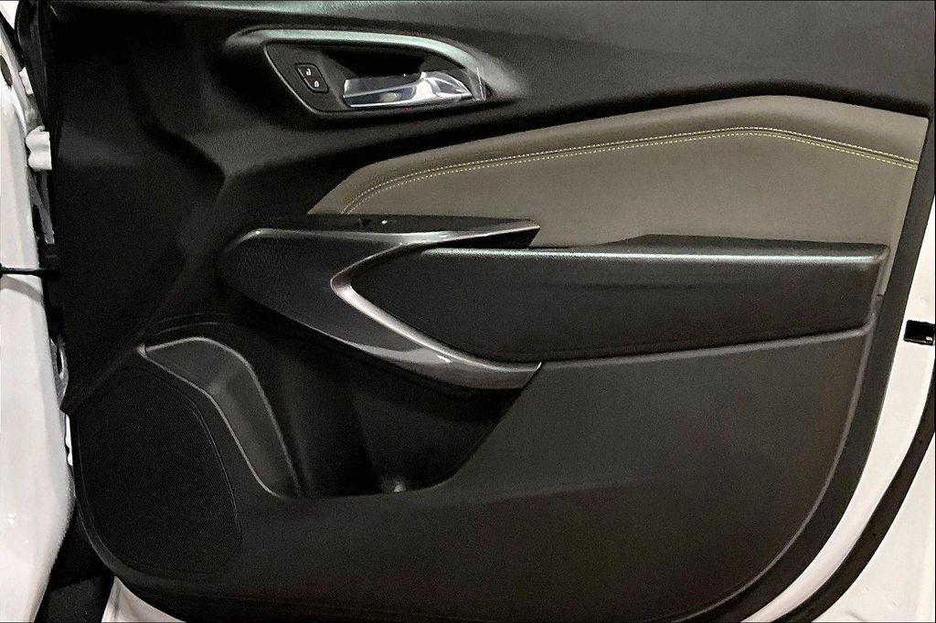 new 2026 Chevrolet Trax car, priced at $25,499