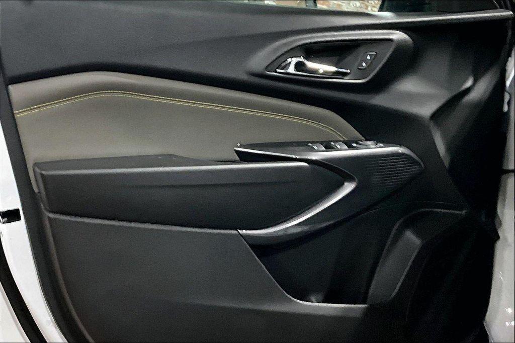 new 2026 Chevrolet Trax car, priced at $25,499