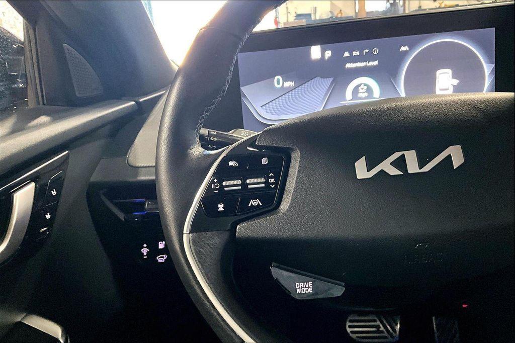 used 2022 Kia EV6 car, priced at $24,785