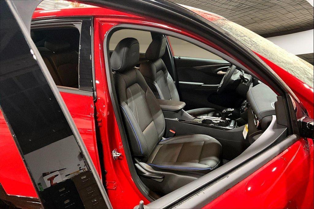 new 2026 Buick Envista car, priced at $27,066