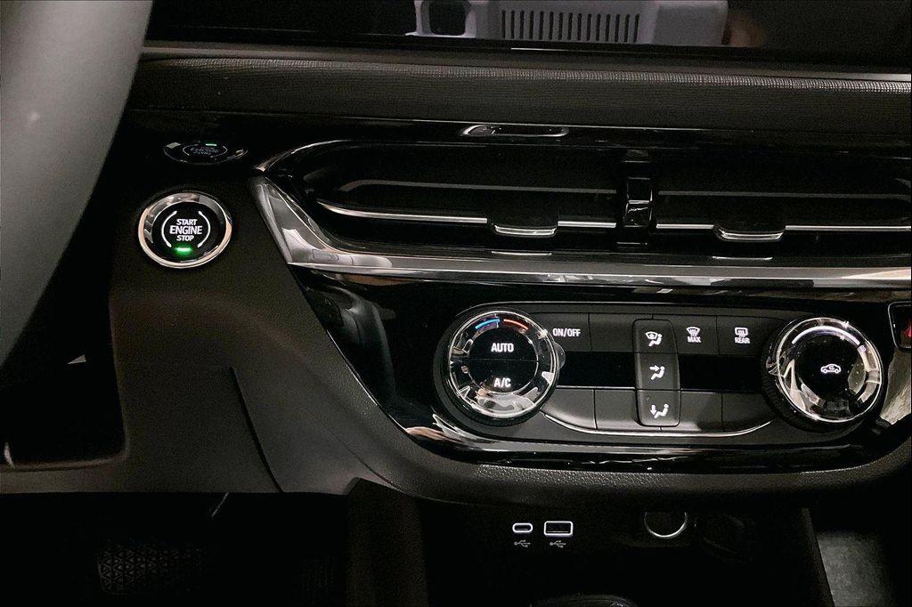 new 2026 Buick Envista car, priced at $26,022